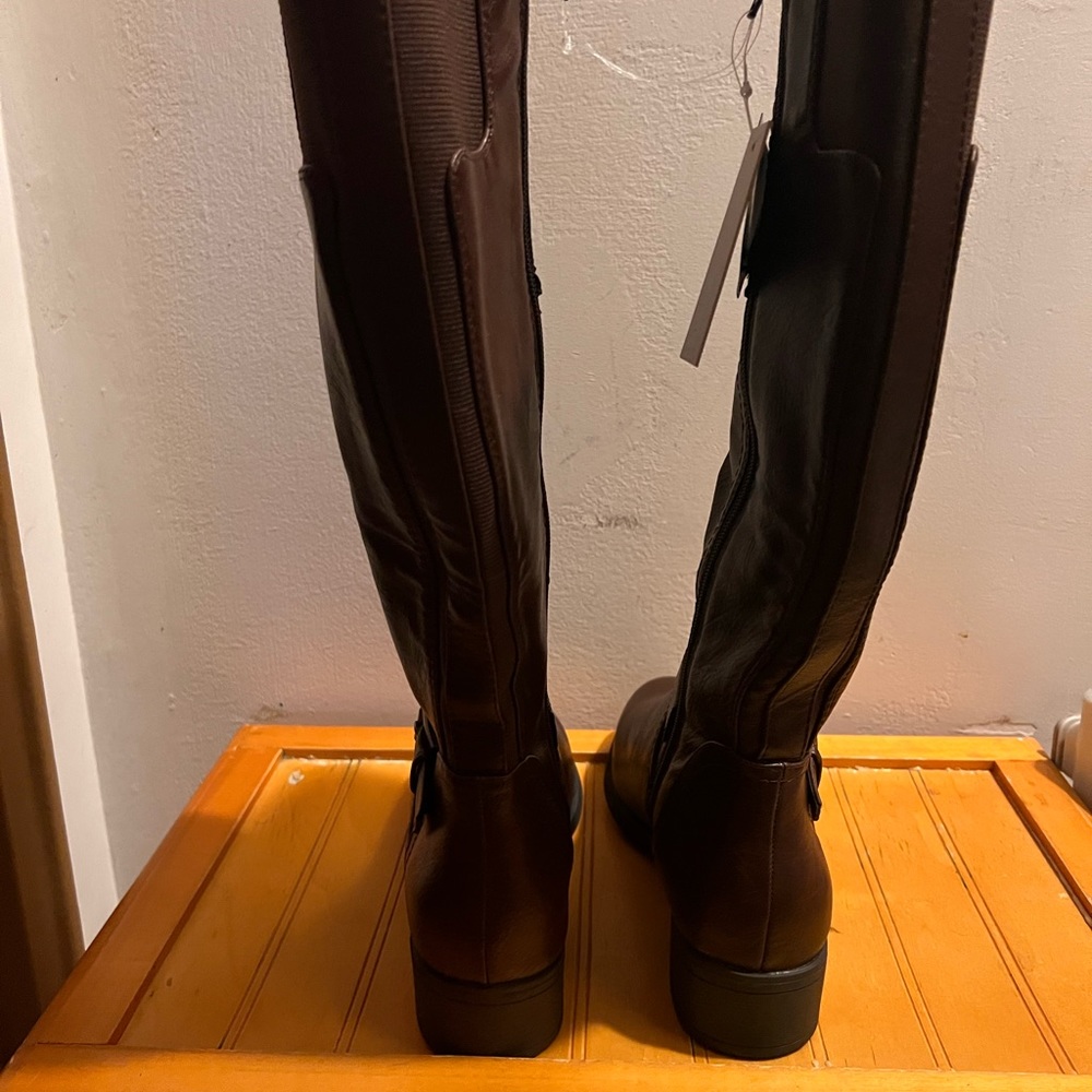 Boots - Picture 2 of 2